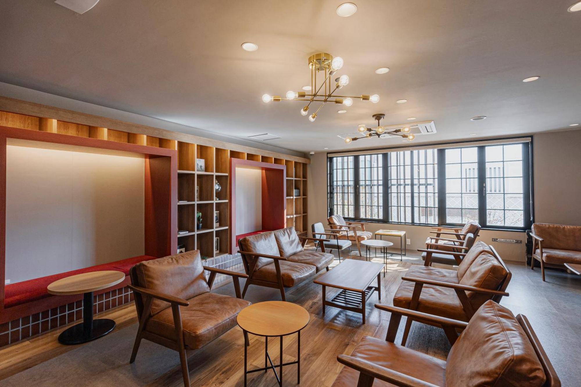 Gems Yufuin Hotel And Spa Cafe Bar Екстериор снимка