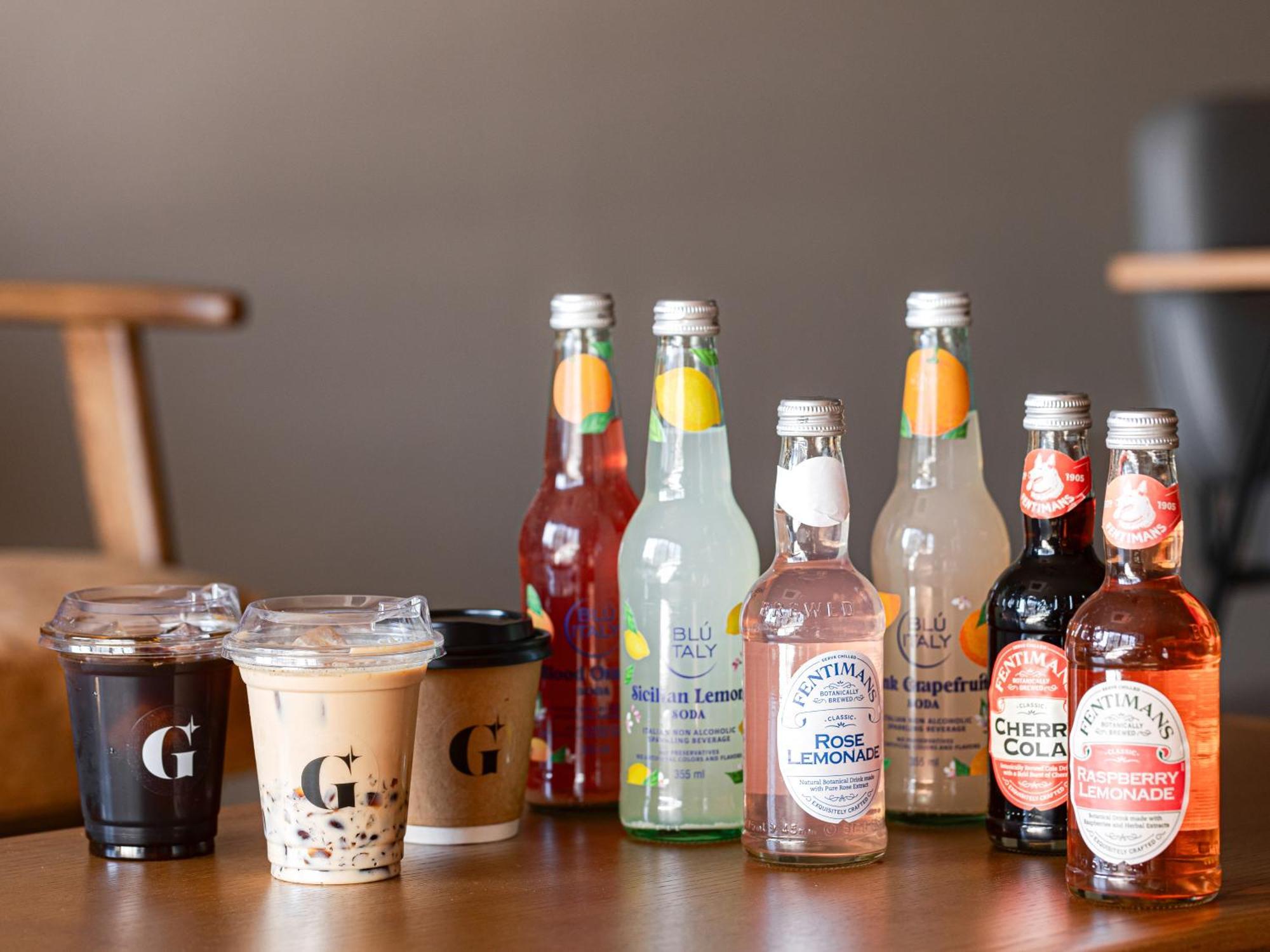 Gems Yufuin Hotel And Spa Cafe Bar Екстериор снимка