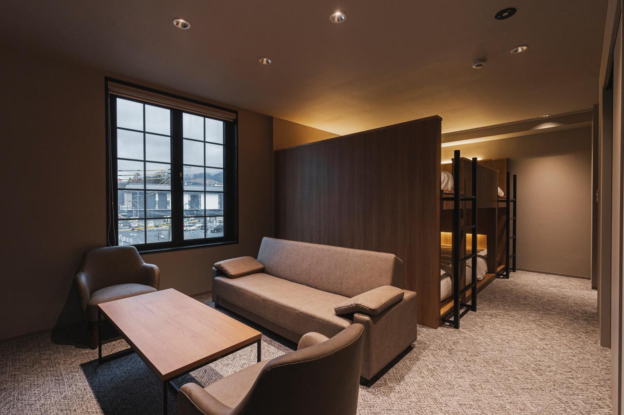 Gems Yufuin Hotel And Spa Cafe Bar Стая снимка
